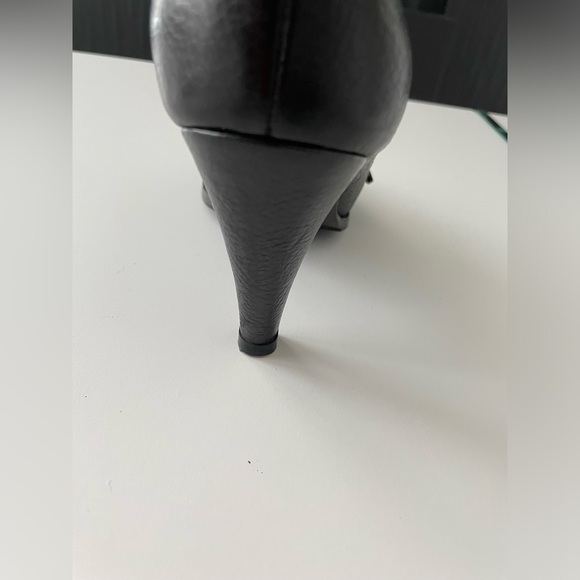 BURBERRY BLACK LEATHER HIGH HEELS EU38 US8 - Picture 12 of 16